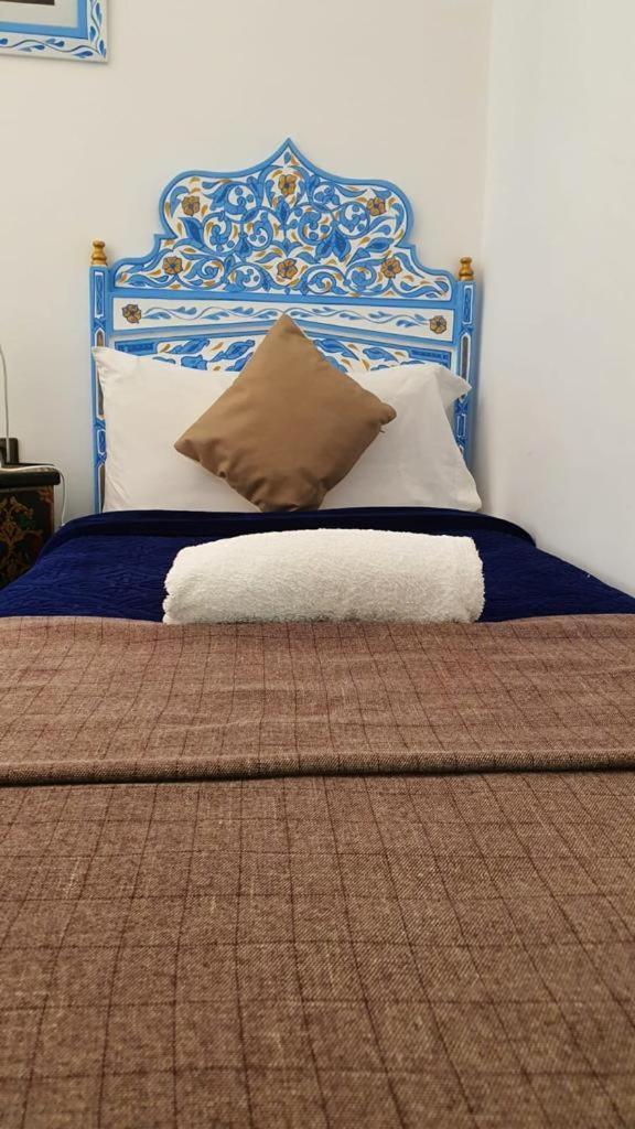 Hotel Casa Familia Chefchaouen Esterno foto